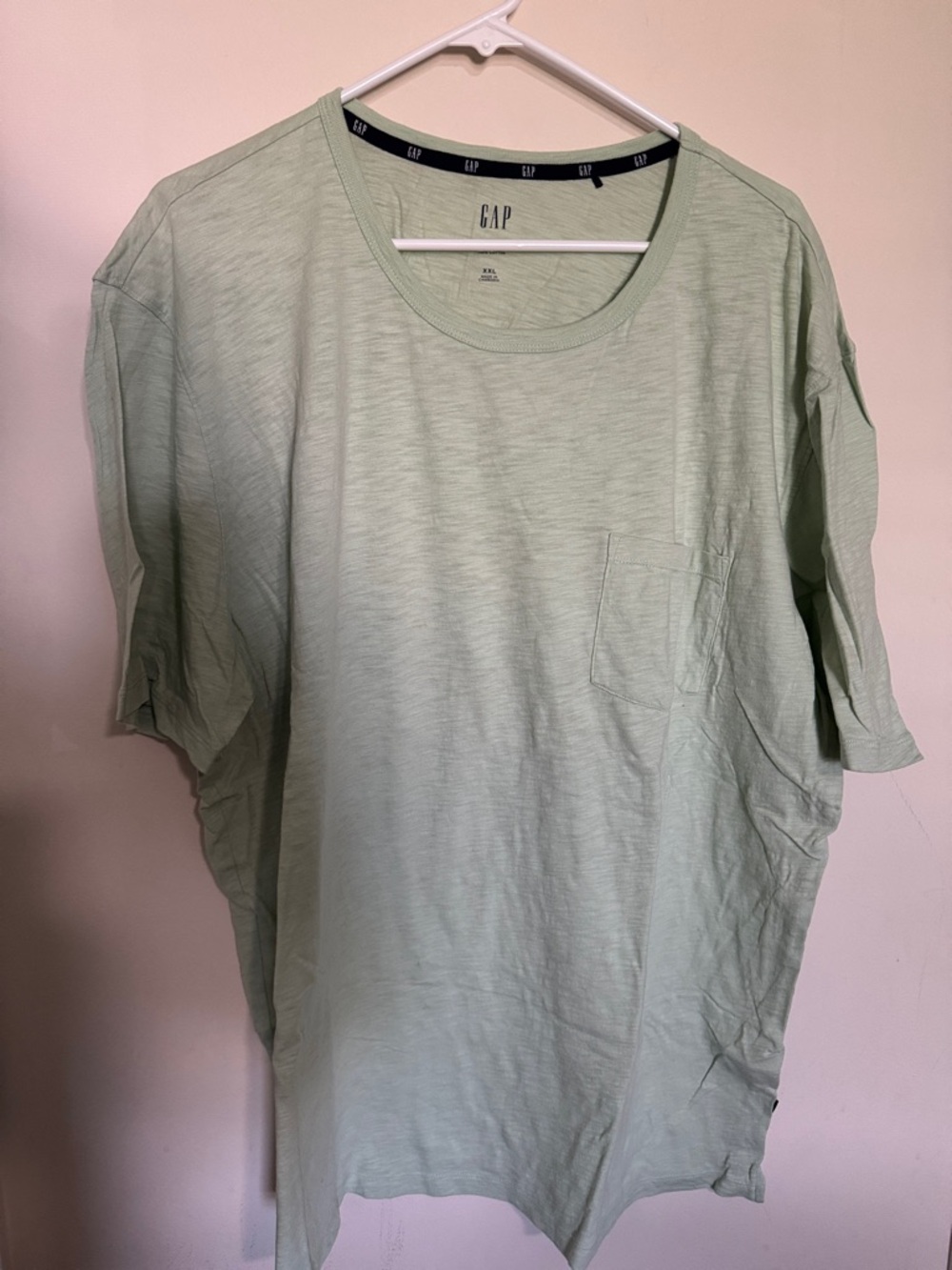 GAP Men’s Pale Mint Short Sleeve Pocket Tee